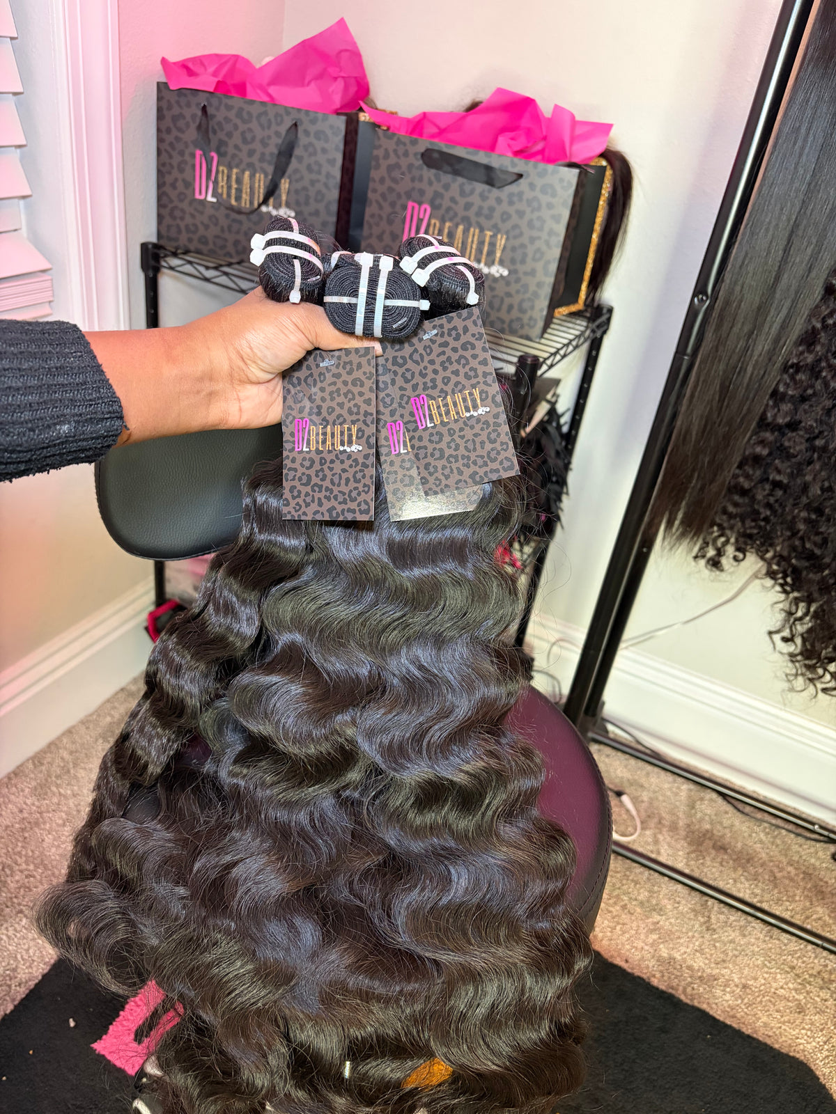 On Hand-Ready To Ship Loose Wave Bundles