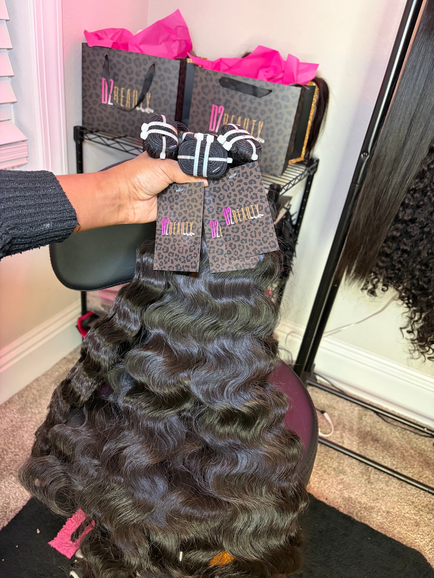 On Hand-Ready To Ship Loose Wave Bundles