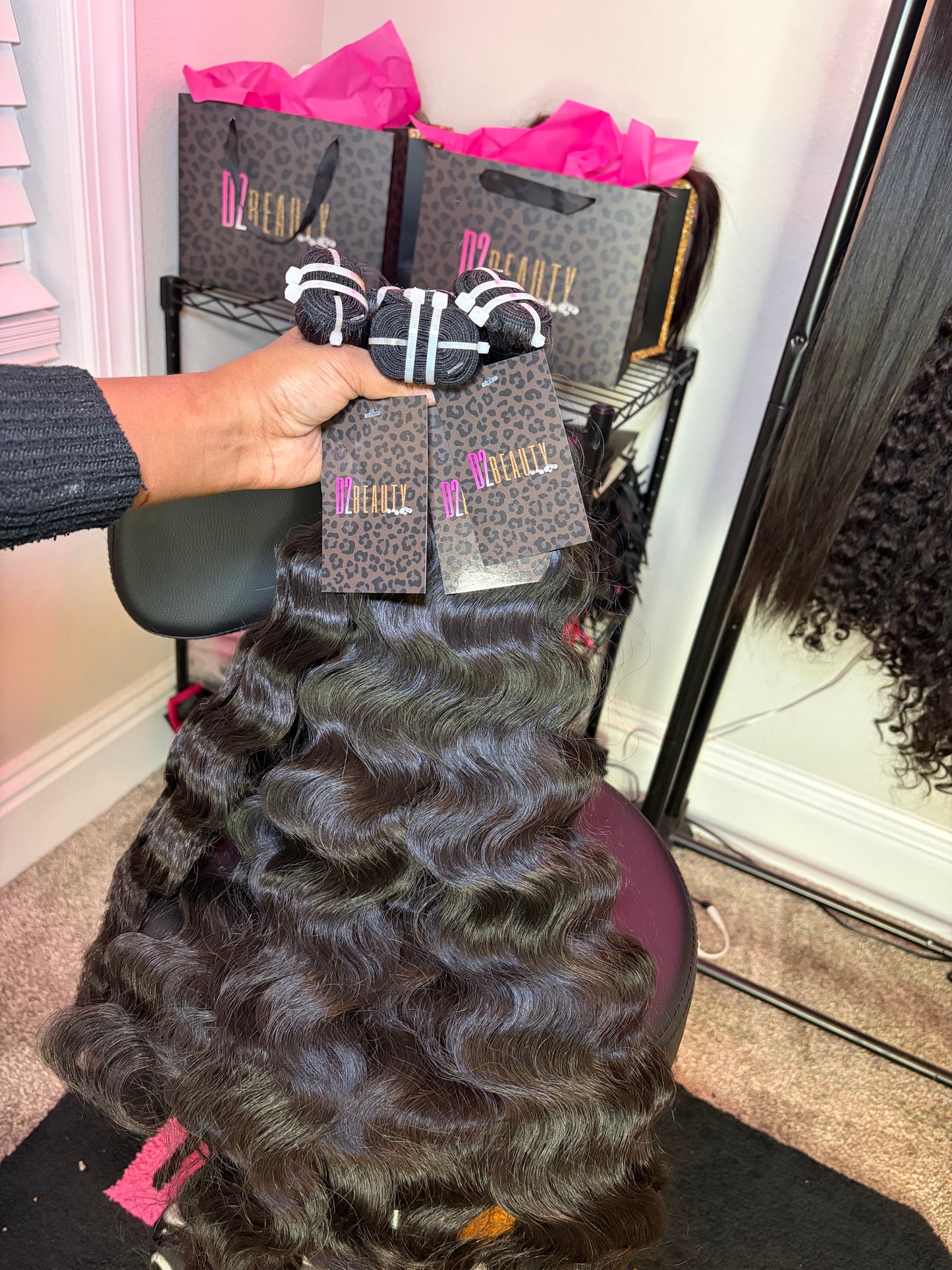 On Hand-Ready To Ship Loose Wave Bundles